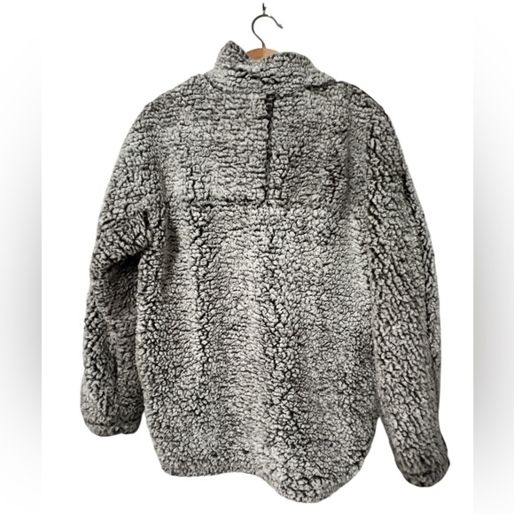 Altar'd State Sherpa Half Zip Pullover Charcoal Gray Size Small, Fleece - Picture 2 of 4